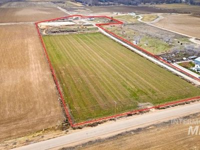 1651 Graveyard Point Rd