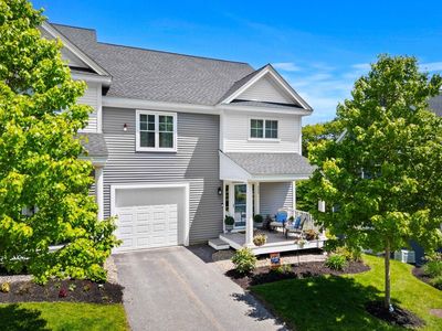 235 Knollwood Way