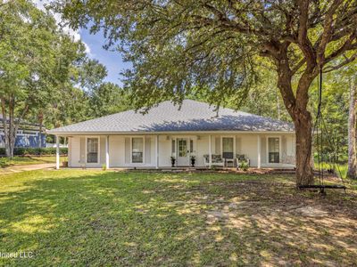 11512 Holly Bluff Cir