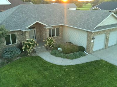 3124 Laramie Dr