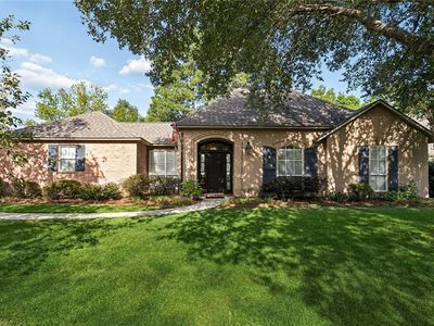 1521 Sycamore Pl