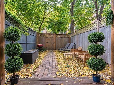 50 Montgomery St #1