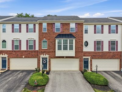 Property at 1014 Grey Fox Cir, Bridgeville, PA