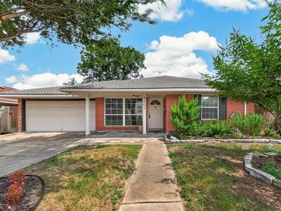 4002 Cheena Dr