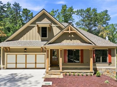 121 Bear Dr