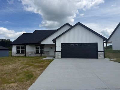 783 Vine Dr