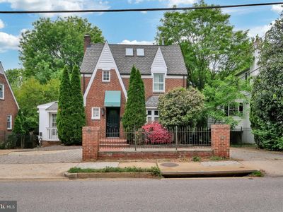 1706 N Glebe Rd