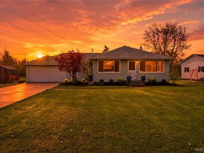 Property at 1822 Webb Rd, Grand Island, NY