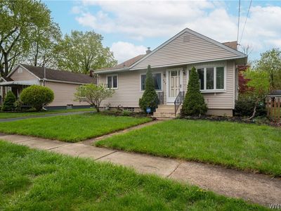 572 Gilmore Ave