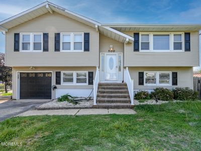 500 Buttonwood Drive