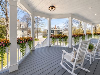 5 Cottage St