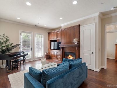 1207 Symphony Way