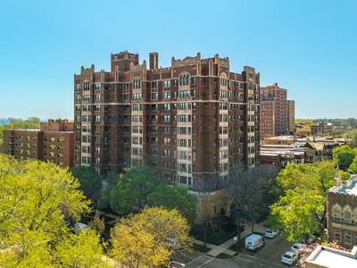 6901 S Oglesby Ave APT 10A