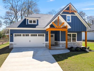 110 Friar Tuck Ave