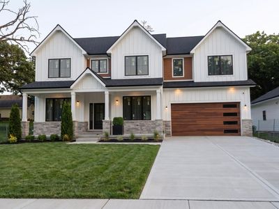 850 Forest Ave