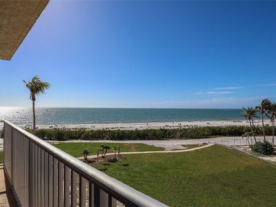 7300 Estero Blvd APT 307