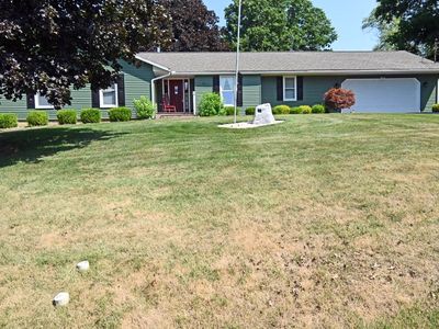 24 Hancock Dr