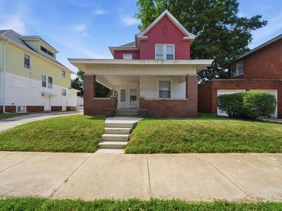 1624 W Fredonia Ave