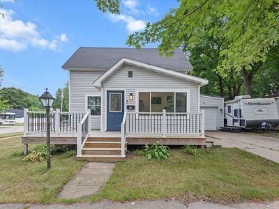 Property at 303 E Dayton St, Fremont, MI