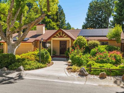 31 Elliot Dr