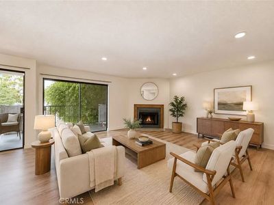 605 Redondo Ave Unit 203