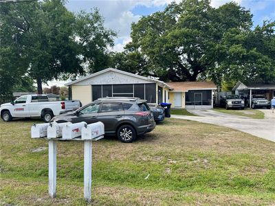 201 E Buchanon Ave