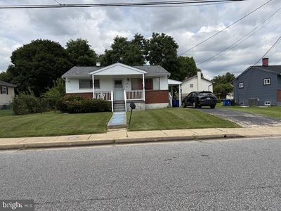 1104 Dorchester Ave