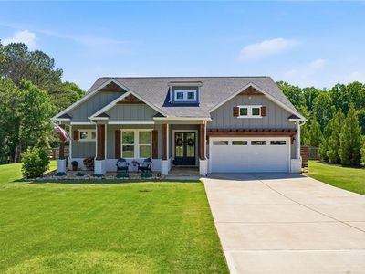 330 Taylor Path