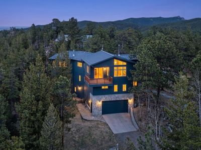 3725 Ridge Rd