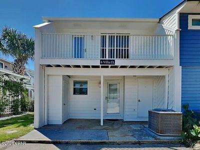 4 Villa Ct