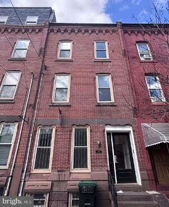 1711 W Montgomery Ave