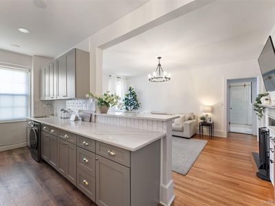 840 Bronx River Road #5B