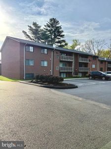 105 Fitz Ct APT 202