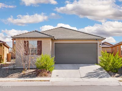 8757 E Pebble Stone Ln