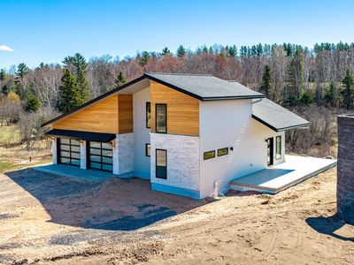 22109 River Trails Rd