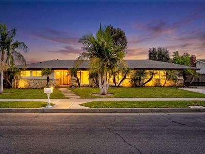 1020 La Serna Ave