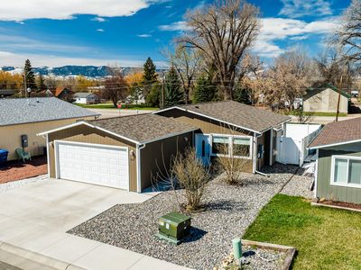 617 Clark Cir