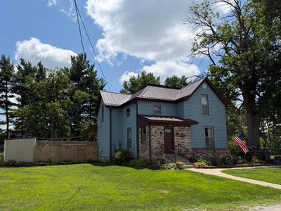 221 W Mill St