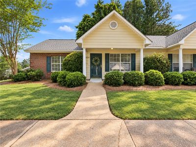 500 Waverly Pl APT 504