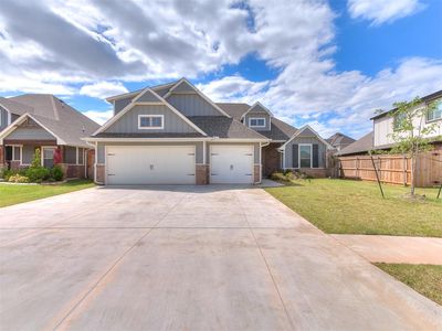 16013 Dahlia Rd