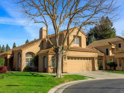 404 Solmar Ct