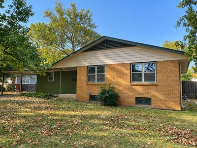 6 Roberts Ct