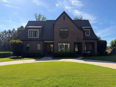 1046 Fairfield Ln