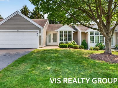 851 Claremont Ct