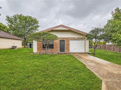 806 Prairie Creek Dr