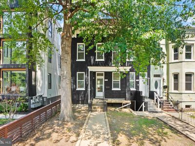 310 K St NE