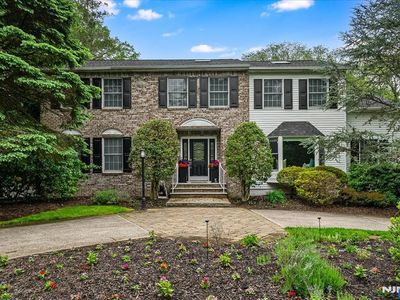 530 W Saddle River Rd