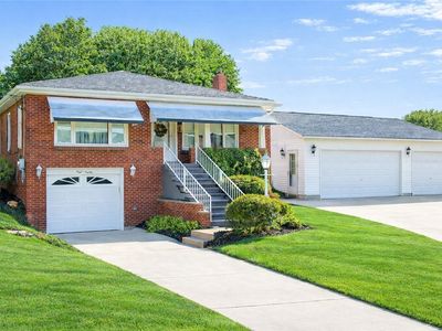 180 Hilltop Ln