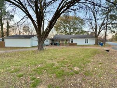 Property at (Undisclosed Address), Lamar, AR