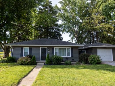1201 Lane Ave